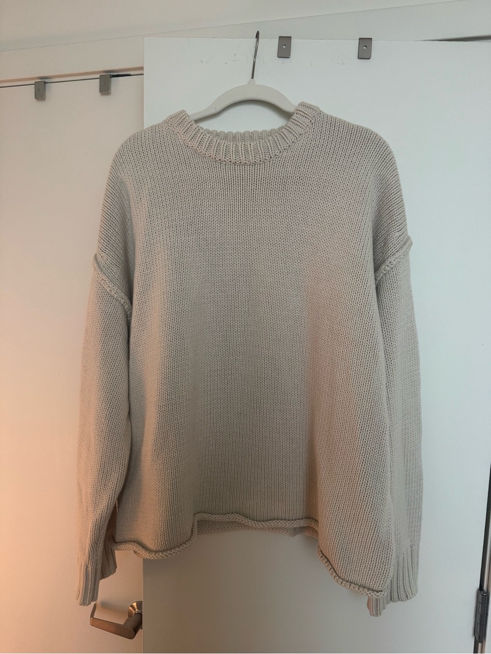 DISSH Cream Crewneck Knit Sweater